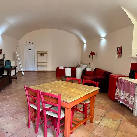Corte Oliveta Apartment *